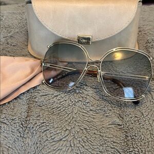 Chloe Isidora Grey Radiant Sunglasses